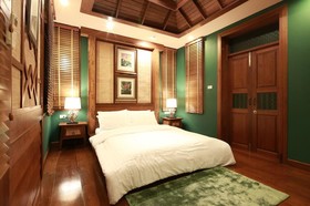 Hill Lodge