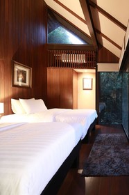 Hill Lodge