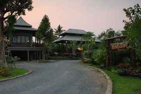 Monmuang Resort