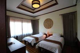Monmuang Resort