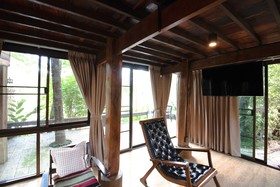Royal Train Garden Resort