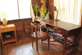 Thai Teak House Garden Homestay