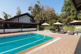 Tong House Resort By OYO