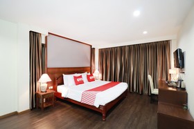 Tong House Resort By OYO