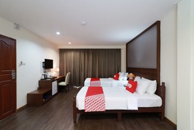 Tong House Resort By OYO