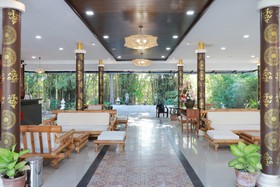 Tong House Resort By OYO