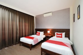 Tong House Resort By OYO
