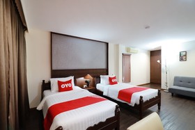 Tong House Resort By OYO