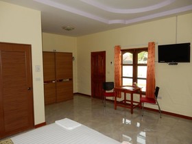 Malee Resort