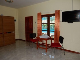 Malee Resort