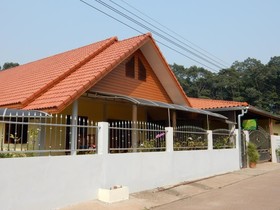 Malee Resort
