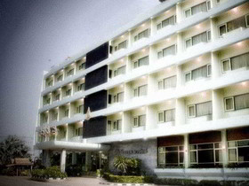 Navarat Heritage