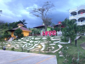 Foresta Hill Resort