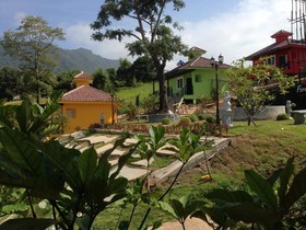 Foresta Hill Resort