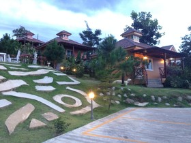 Foresta Hill Resort