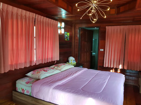 Phu In Love At Khao Kho