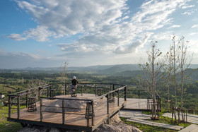 Phukaew Resort & Adventure Park