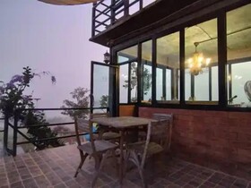 Yellowstone Cheewa View