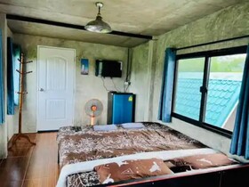 Yellowstone Cheewa View