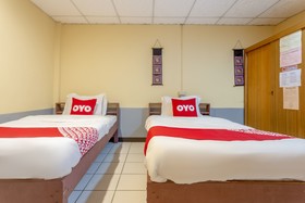 OYO 1000 Maetang Hotel