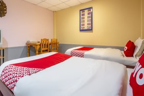 OYO 1000 Maetang Hotel