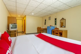 OYO 1000 Maetang Hotel