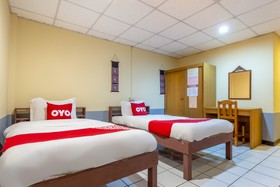 OYO 1000 Maetang Hotel