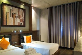 B2 Lampang