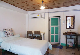 R Lampang Guest House