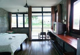 R Lampang Guest House