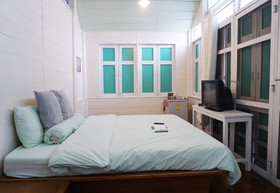 R Lampang Guest House