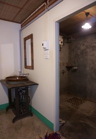 R Lampang Guest House