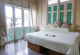 R Lampang Guest House