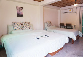 R Lampang Guest House
