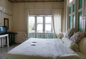 R Lampang Guest House