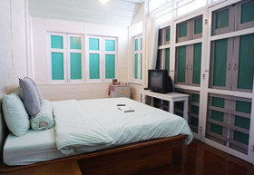 R Lampang Guest House