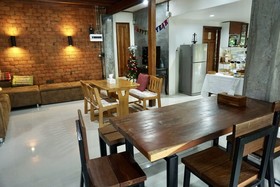 Tha Ma-O Bouteak Homestay