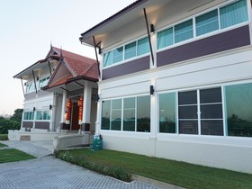 De Phunchai Hometel Lamphun