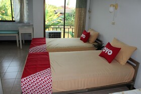 Howto Hotel by Oyo