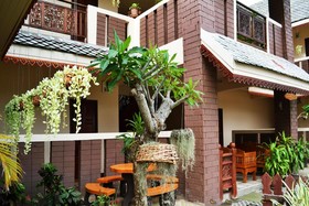 KhumJaoJomKaew Resort