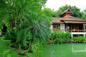 Khum Nakorn Villa