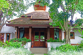 Khum Nakorn Villa