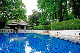 Khum Nakorn Villa