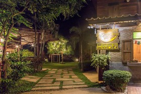 Pai Country Hut