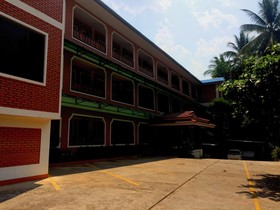 Baan Rom Mai