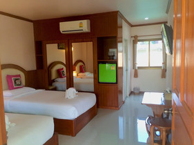Baan Rom Mai