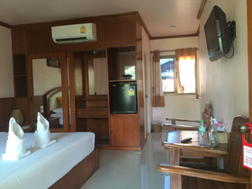 Baan Rom Mai