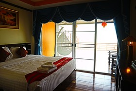 Chasa Rakthai Resort