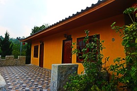 Chasa Rakthai Resort