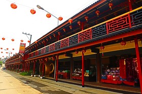Chasa Rakthai Resort